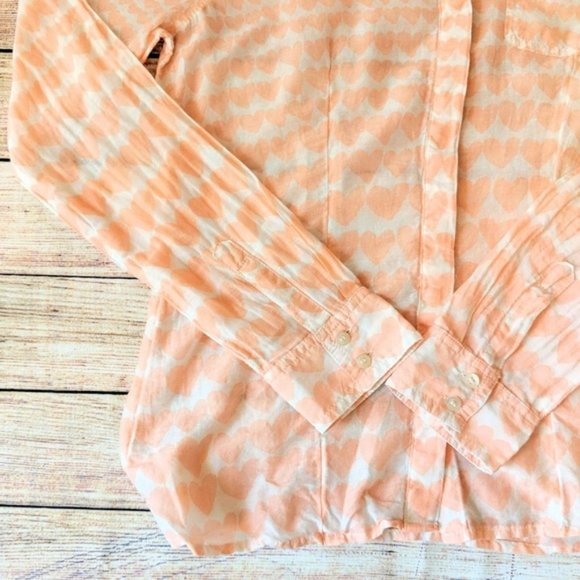 3/$20 Halogen Heart Print Tissue Paper Button Down - Picture 2 of 7